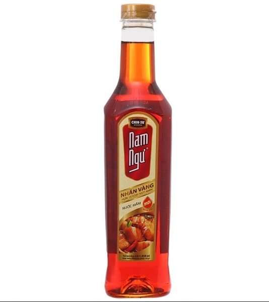 Nước mắm Nam Ngư nhãn vàng 14 độ đạm, chai 650ml