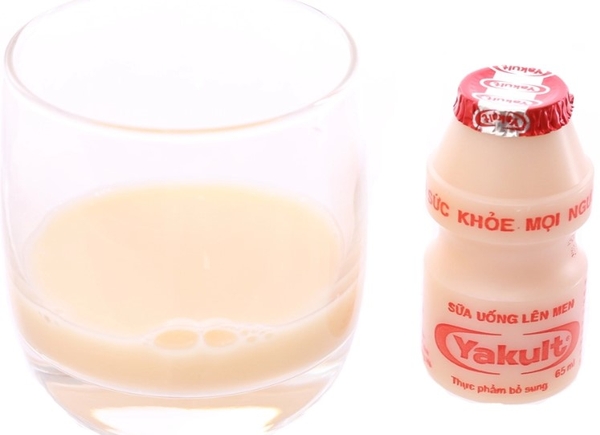 Sữa Chua Uống Lên Men Yakult 65ML (Lốc 5 Chai)