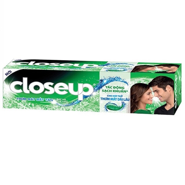 Kem đánh răng Closeup Bạc hà thơm mát, 180gr
