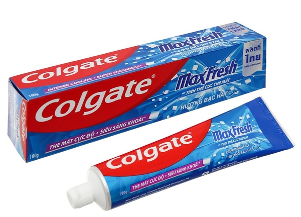Kem đánh răng Colgate Maxfresh Bạc Hà, tuýp 180g