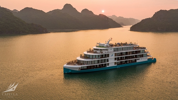 Review du thuyền 5 sao Lan Hạ Capella Cruise