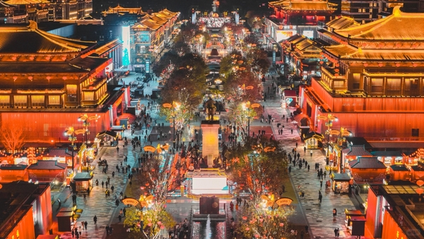 Review Đại Đường Bất Dạ Thành - phố đi bộ lớn và náo nhiệt nhất Tây An