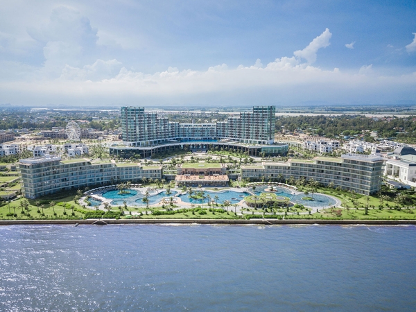 Quần thể FLC Sầm Sơn ở đâu? Có mấy khu? Nên ở khu nào?