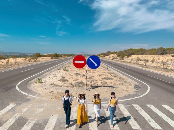 Top 8+ Địa Điểm Check In Cực Hot Không Thể Bỏ Qua Tại Mũi Né
