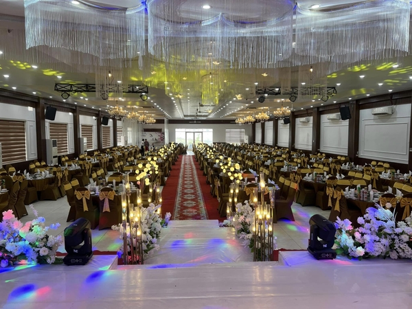 Top 5+ nhà hàng tốt nhất dành cho đoàn du lịch hè đảo Cát Bà