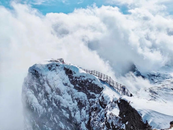 Núi Tuyết Kiệu Tử tháng mấy có tuyết? Kinh nghiệm du lịch A - Z