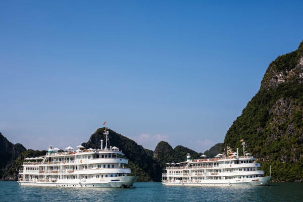 Review du thuyền 5 sao Hạ Long Âu Cơ Cruise