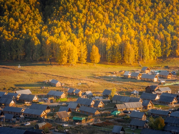 Du lịch Tân Cương mùa nào đẹp nhất? Đặc điểm thời tiết Tân Cương từng mùa