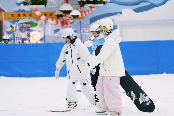 REVIEW Tour trượt tuyết Côn Minh mùa hè của Elite Tour có gì đặc biệt?