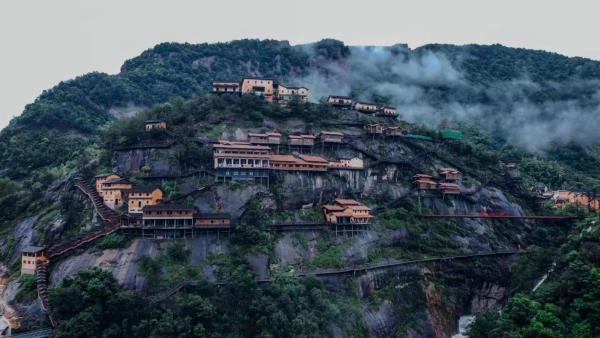 Vọng Tiên Cốc – Thung lũng cổ tích ở Thượng Nhiêu, Giang Tây