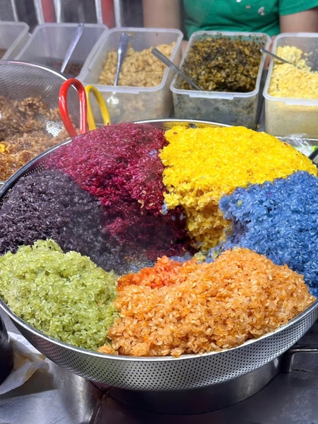 xôi ngũ sắc Quảng Tây
