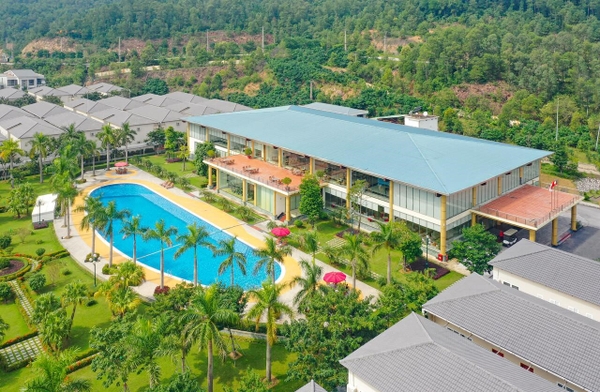 Kinh nghiệm du lịch Bãi Đông tự túc 5