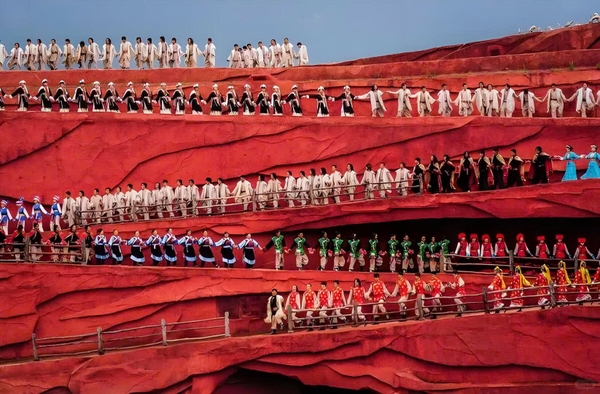 Ấn Tượng Lệ Giang trên núi tuyết Kiệu Tử