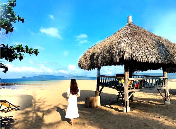 Kinh nghiệm du lịch Bãi Đông tự túc 1