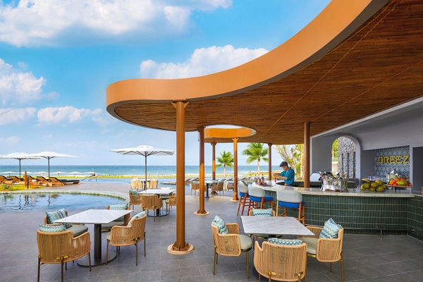 Breeze Bar Angsana Quan Lạn