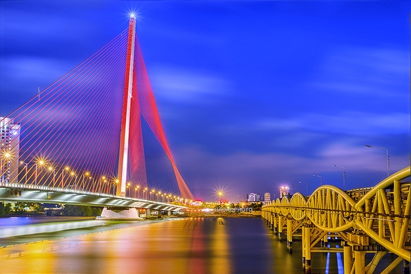 Đà Nẵng – Thành Phố Của Những Cây Cầu 16