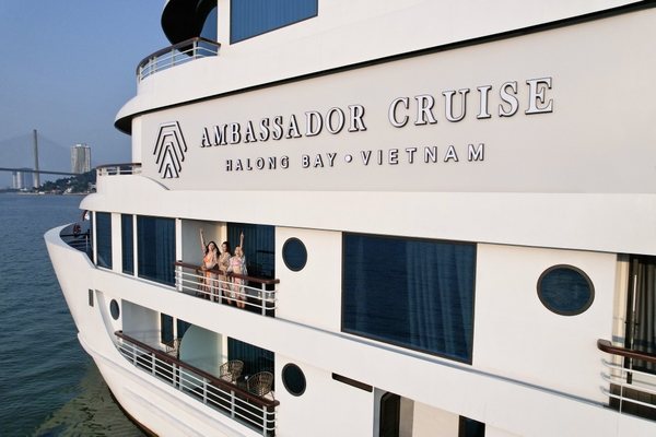 Thiết kế du thuyền Ambassador Day Cruise
