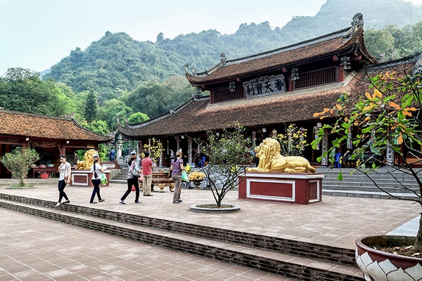 5 Địa điểm lễ chùa cầu may cho chuyến đi du xuân đầu năm 5