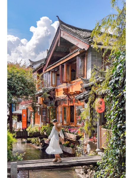 Đi Lệ Giang mùa hè mặc gì