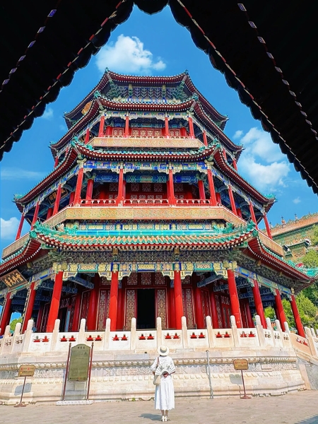 Phật Hương Các - Di Hoà Viên