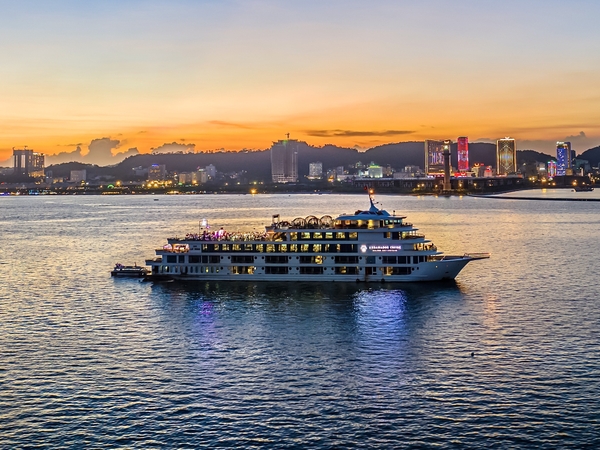 Du thuyền Ambassador có mấy loại