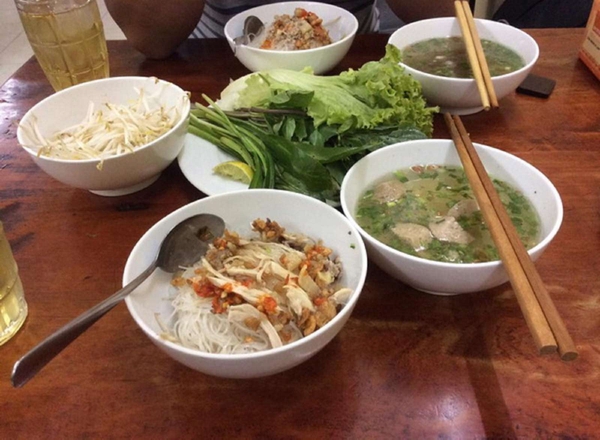 phở 2 tô Buôn Ma Thuột