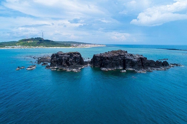 Review 5 ngày 4 đêm trên hòn đảo xinh đẹp Phú Quý 1