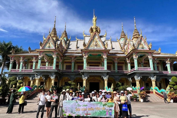 tour Miền Tây 2 ngày 1 đêm