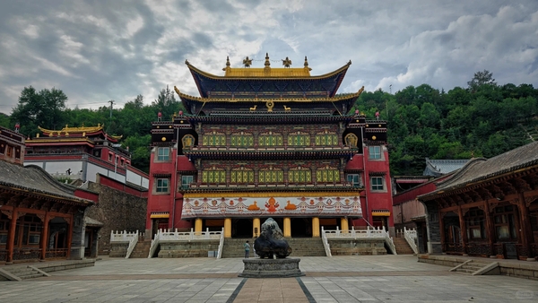 Tu Viện Kumbum
