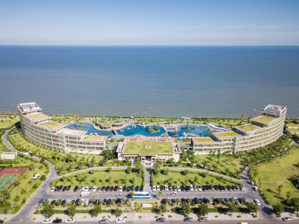 FLC Luxury Hotel Sầm Sơn