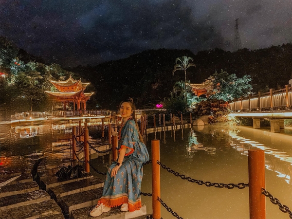 Công viên ánh sáng Hà Khẩu, Vân Nam