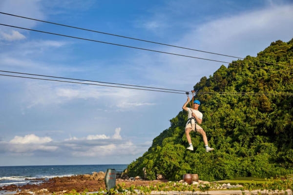 Chơi zipline