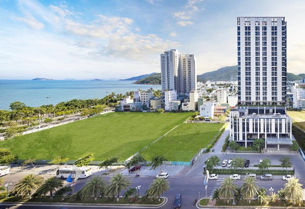 2 khách sạn Anya Quy Nhơn 4-5 sao