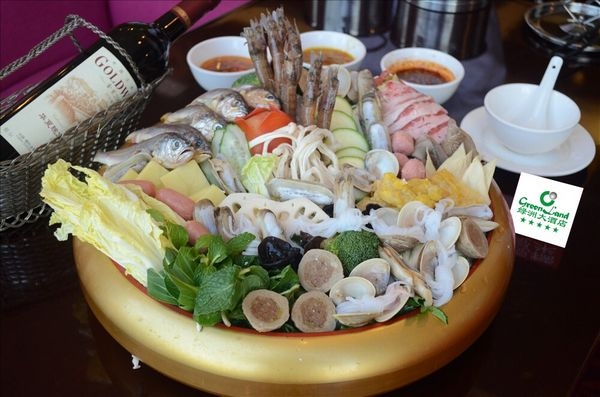 nhà hàng khách sạn Greenland Con Minh