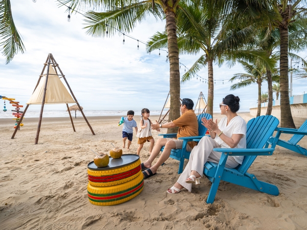 Bãi biển Lasong Sầm Sơn