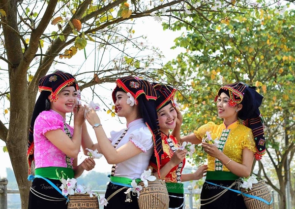 Đặc Sắc Lễ Hội Mùa Xuân Vùng Cao 9