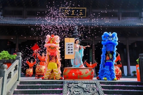 lễ hội mùa xuân ở Hàng Châu