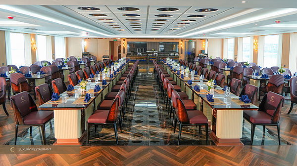 Nhà hàng Luxury - Luna Halong Cruise