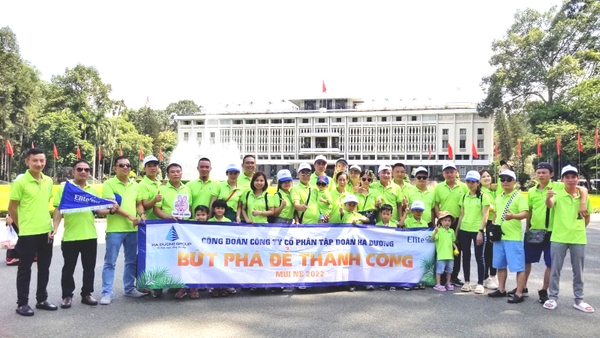 Du lịch đoàn Elite Tour