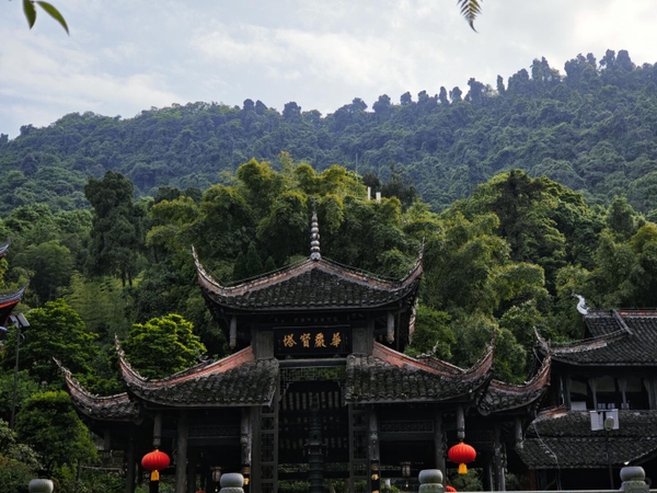 Chùa Phục Hồ, Nga Mi Sơn