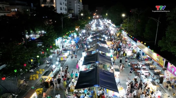 phố đi bộ chợ đêm Sầm Sơn