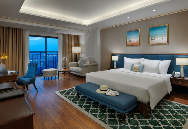 Premium Golf View FLC Ha Long