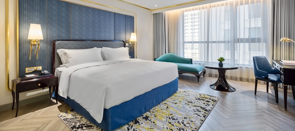 Review khách sạn dát vàng Dolce by Wyndham Hanoi Golden Lake 1