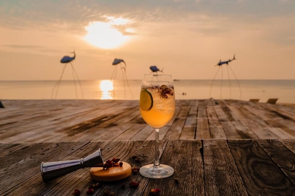 Mẹo check in tại Sunset Sanato Beach Club - điểm đến hot nhất Phú Quốc 10