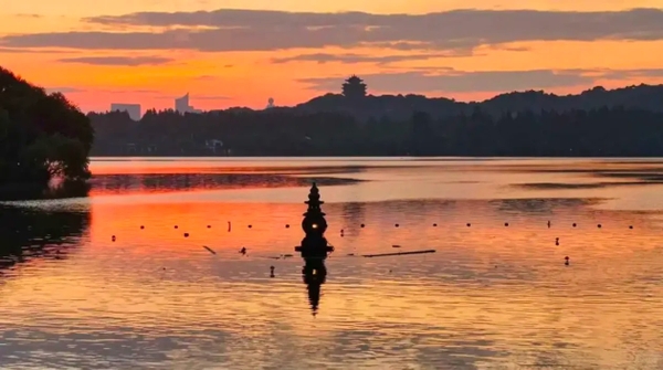 kiến trúc của Tam Đàm Ấn Nguyệt