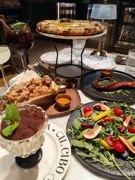 món Ý ở Tân Thiên Địa