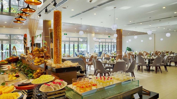 Review Top 10 Resort/Khách Sạn Đẹp Nhất Hạ Long 6