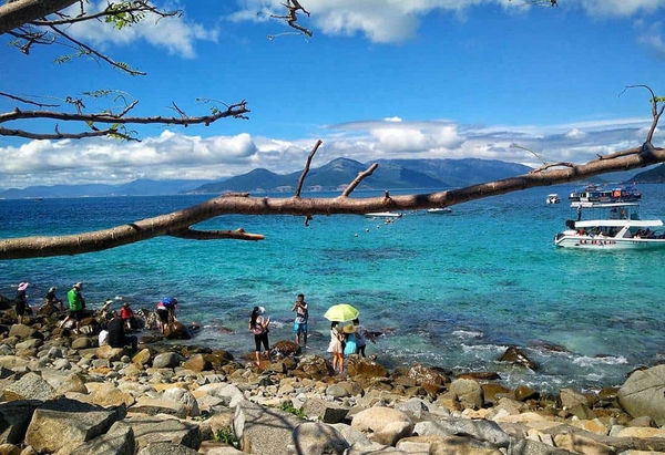 Chọn tour đảo nào khi du lịch Nha Trang? 1