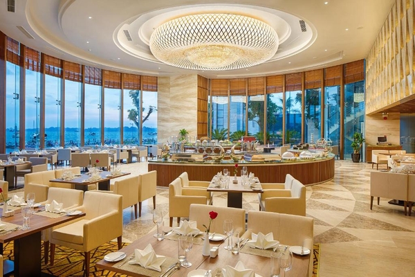 Review Top 10 Resort/Khách Sạn Đẹp Nhất Hạ Long 7