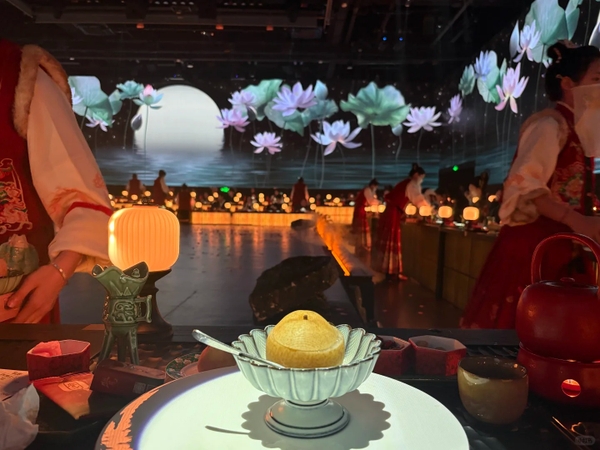 Nhà hàng yến tiệc cung đình Côn Minh